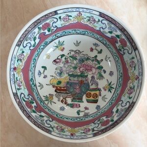 Vintage Chinese Export big porcelain bowl